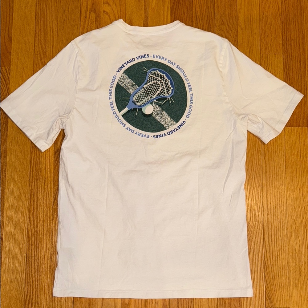 🐳🥍 Boys Vineyard Vines White Graphic Tee XL 18